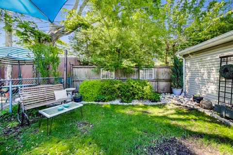 1987 Howard Ave, Des Plaines, IL 60018 photo 18