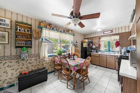 17910 Ridgewood Ave, Lansing, IL 60438 photo 4