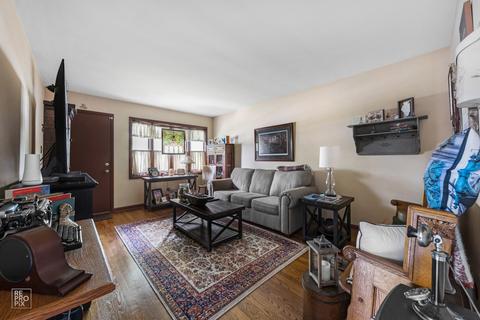 17910 Ridgewood Ave, Lansing, IL 60438 photo 2