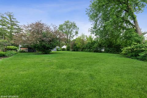 319 E Ardmore Ave, Roselle, IL 60172 photo 12