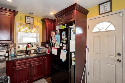 536 E 106th St, Chicago, IL 60628 photo 9