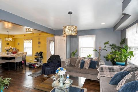536 E 106th St, Chicago, IL 60628 photo 5