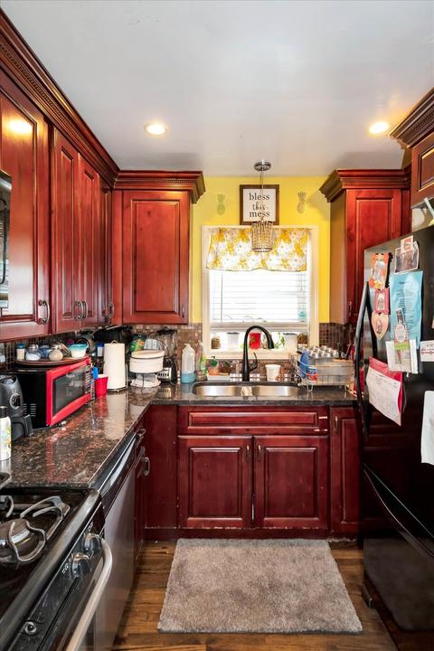 536 E 106th St, Chicago, IL 60628 photo 10