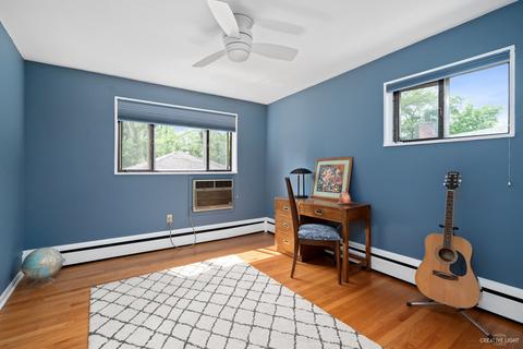 606 S Pierce Ave, Wheaton, IL 60187 photo 13