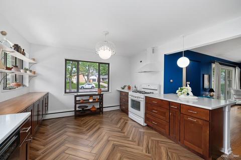 606 S Pierce Ave, Wheaton, IL 60187 photo 9