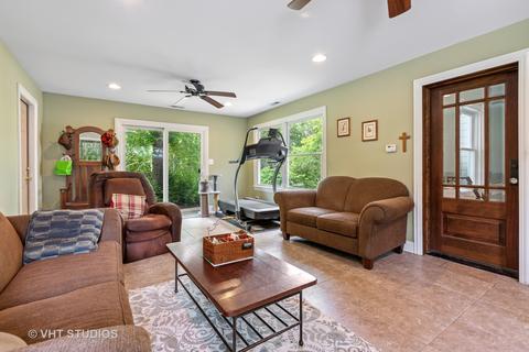 1639 Park St, Mchenry, IL 60050 photo 13
