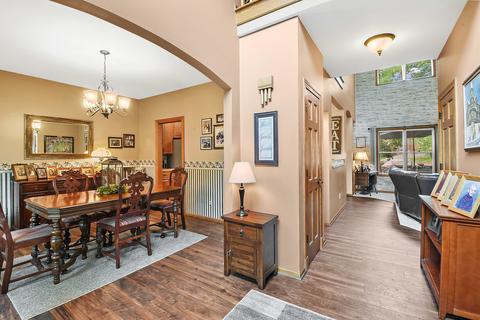 901 E 8th St, Lockport, IL 60441 photo 4