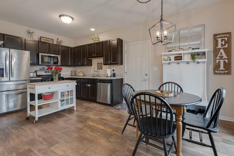 3640 Hyde Park Ct, Elgin, IL 60124 photo 11