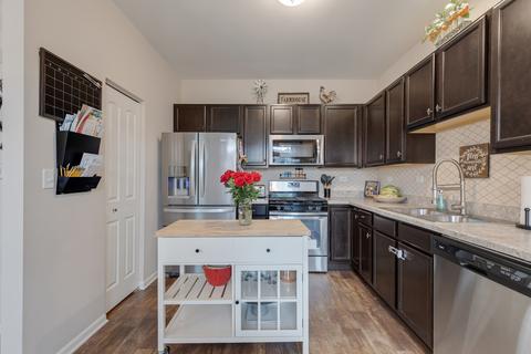 3640 Hyde Park Ct, Elgin, IL 60124 photo 14