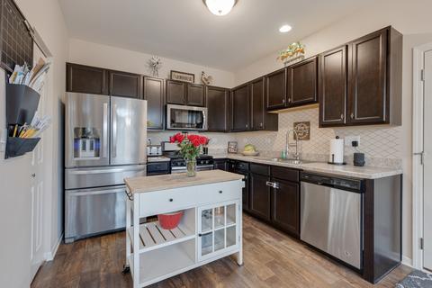 3640 Hyde Park Ct, Elgin, IL 60124 photo 12