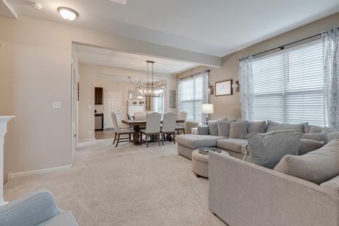 3640 Hyde Park Ct, Elgin, IL 60124 photo 5
