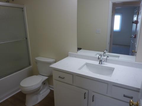 710 Scarbrough Cir, Hoffman Estates, IL 60169 photo 22