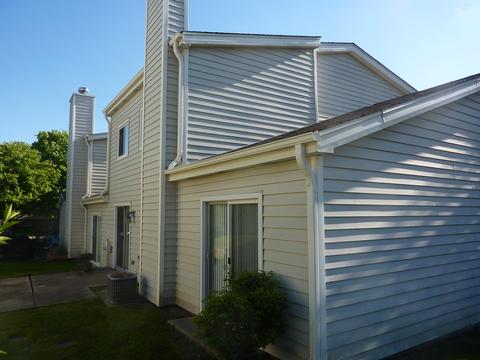 710 Scarbrough Cir, Hoffman Estates, IL 60169 photo 25