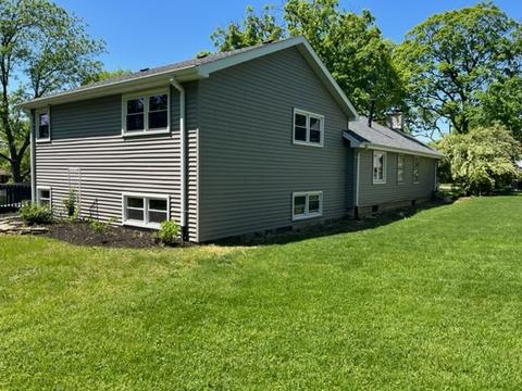 2 E Logan St, Lemont, IL 60439 photo 5