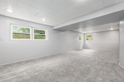 2 E Logan St, Lemont, IL 60439 photo 20