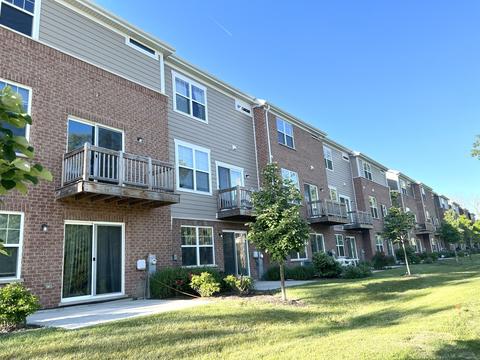 9 Timber Wolf Dr, Wheeling, IL 60090 photo 14