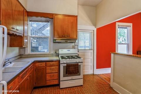 406 Dewey St, Harvard, IL 60033 photo 5