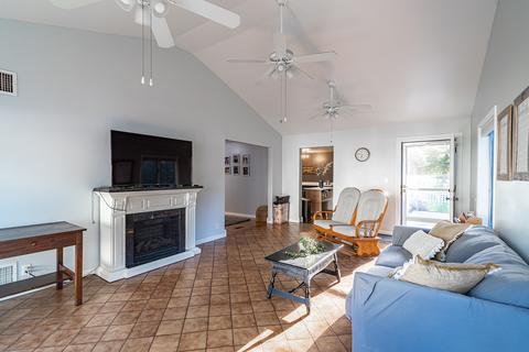 45 E Anchor Dr, Oswego, IL 60543 photo 5