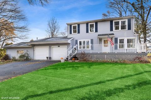 7213 Giddings Ave, Burr Ridge, IL 60527 photo 1