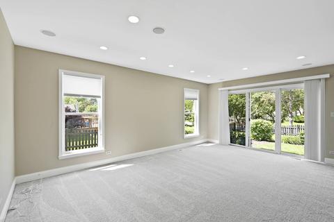 1332 Deerfield Ln, Bartlett, IL 60103 photo 6