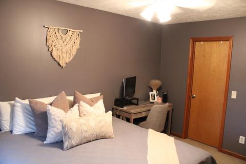 9 Spiria Ct, Bloomington, IL 61701 photo 11