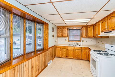 2840 S 10th Ave, Broadview, IL 60155 photo 3