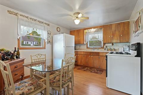 3772 Park Ave, Steger, IL 60475 photo 4