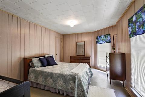 410 E Washington St, Le Roy, IL 61752 photo 14