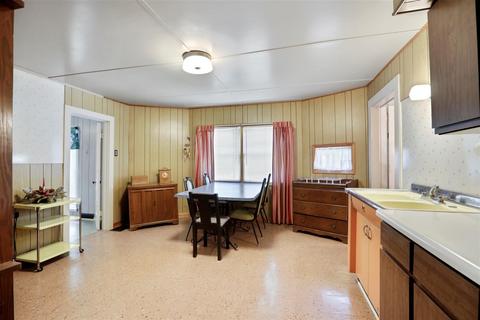 410 E Washington St, Le Roy, IL 61752 photo 12