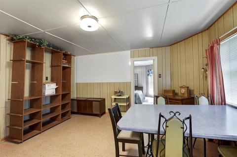 410 E Washington St, Le Roy, IL 61752 photo 13