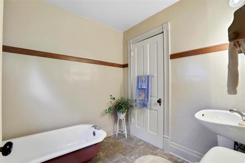 410 E Washington St, Le Roy, IL 61752 photo 15