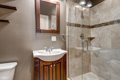 1363 E 64th St #2, Chicago, IL 60637 photo 8