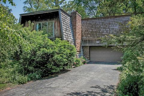 1703 N Summit St, Wheaton, IL 60187 photo 1