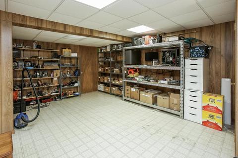 1703 N Summit St, Wheaton, IL 60187 photo 28