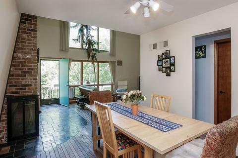1703 N Summit St, Wheaton, IL 60187 photo 4