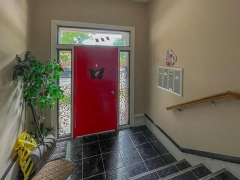 715 E 50th St, Chicago, IL 60615 photo 5