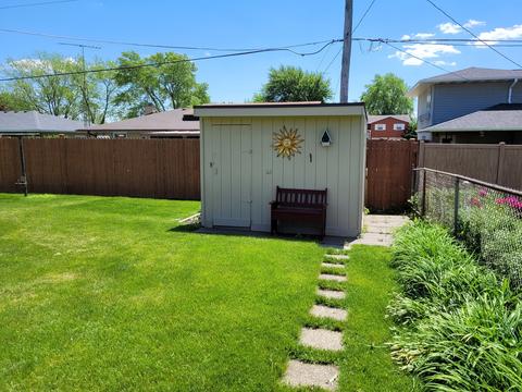 1713 Root St, Crest Hill, IL 60403 photo 4