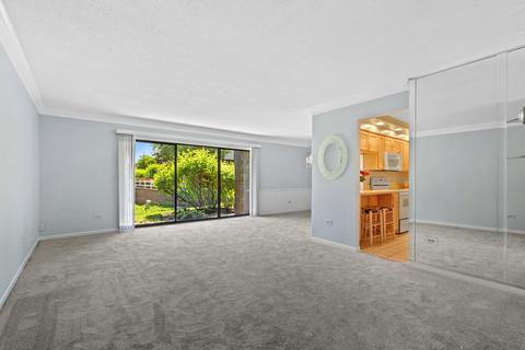 6149 Brookside Ln #B, Willowbrook, IL 60527 photo 9