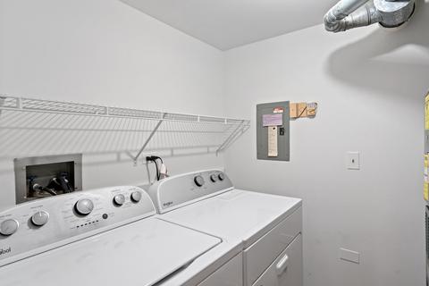 6149 Brookside Ln #B, Willowbrook, IL 60527 photo 11