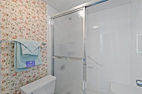 6149 Brookside Ln #B, Willowbrook, IL 60527 photo 14