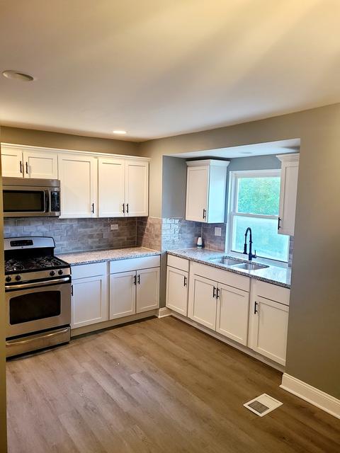 2058 E 99th St, Chicago, IL 60617 photo 4