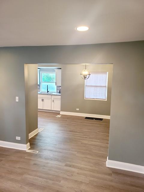 2058 E 99th St, Chicago, IL 60617 photo 8