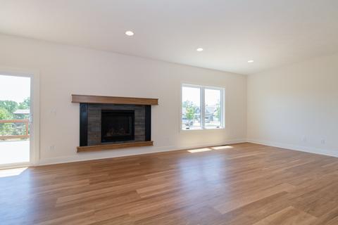 401 N Raef Rd, Downs, IL 61736 photo 24