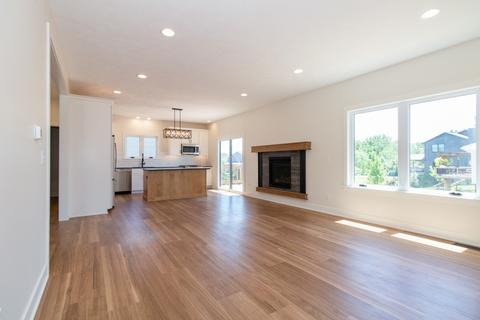 401 N Raef Rd, Downs, IL 61736 photo 13