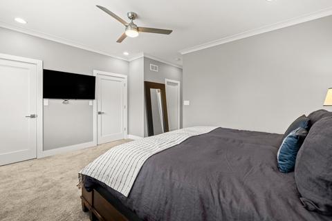 4633 S Champlain Ave, Chicago, IL 60653 photo 20