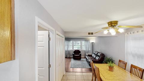 12 Hampton Rd, Montgomery, IL 60538 photo 8