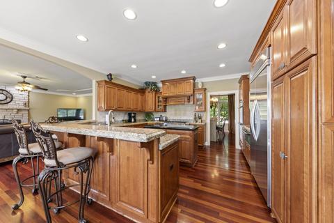 26101 Oakcrest Ln, Plainfield, IL 60585 photo 9