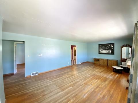 309 N 8th St, Cornell, IL 61319 photo 6