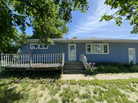 309 N 8th St, Cornell, IL 61319 photo 4