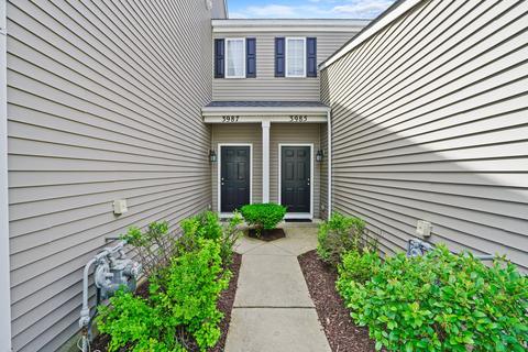 3987 Blackstone Dr, Aurora, IL 60504 photo 3